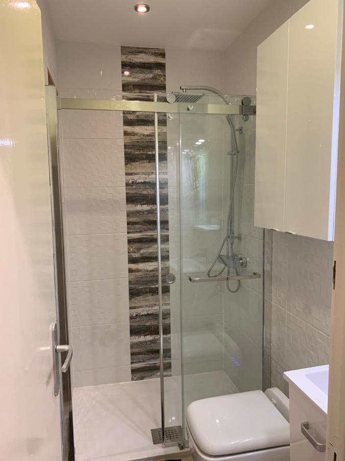 Rdc 1 - Chambre Meublee Au Coeur Du Centre Ville De Montluçon Zewnętrze zdjęcie