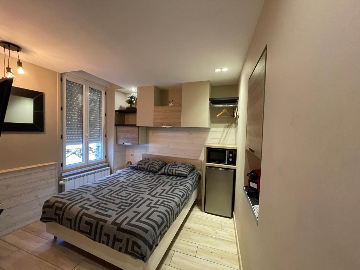 Rdc 1 - Chambre Meublee Au Coeur Du Centre Ville De Montluçon Zewnętrze zdjęcie
